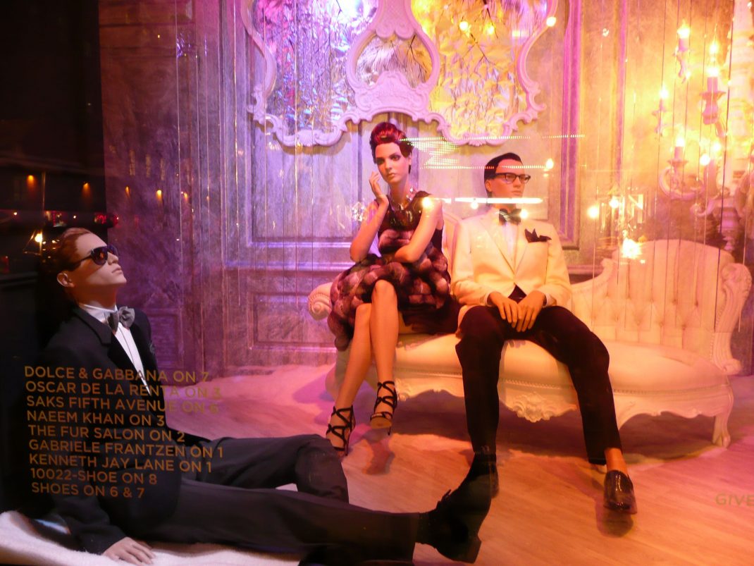 Saks Fifth Avenue Stores - Special Window Decoration