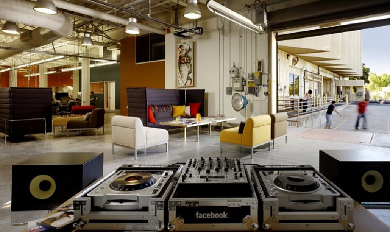 facebook-office-lounge