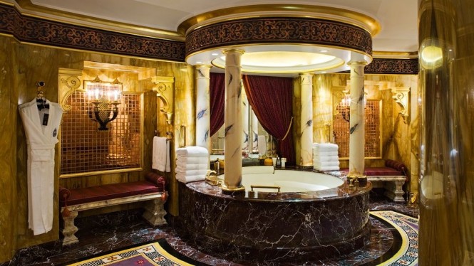 Arabian-style-luxury-gold-bathroom-Best-bathrooms-decor-of-the-world-design-in-vogue-trends